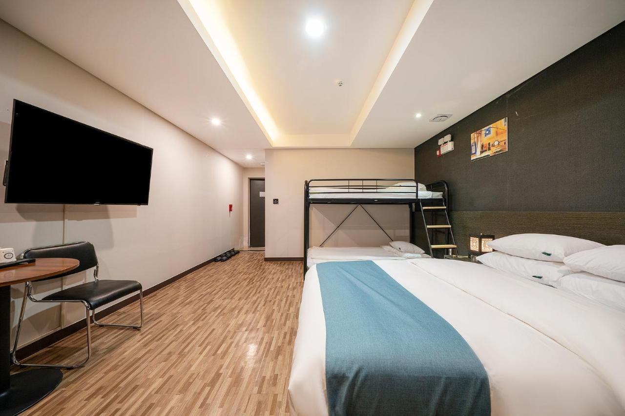 Suwon Dono1796 Hotel エクステリア 写真